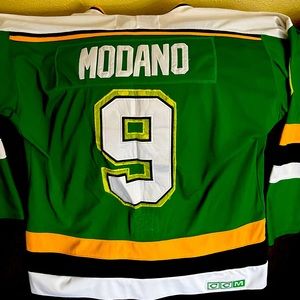 Minnesota North Stars Modano Jersey